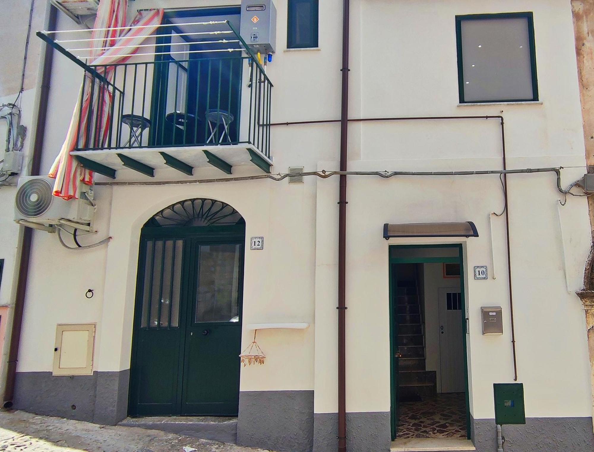 Casa Vacanze Da Nene Cefalú Habitación foto